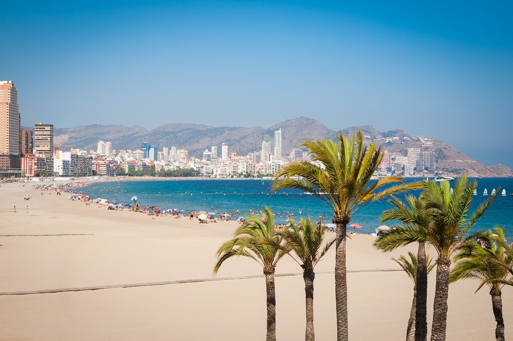 Educational Institutions in Costa Blanca, Spain: Public, Private, and International Schools 
